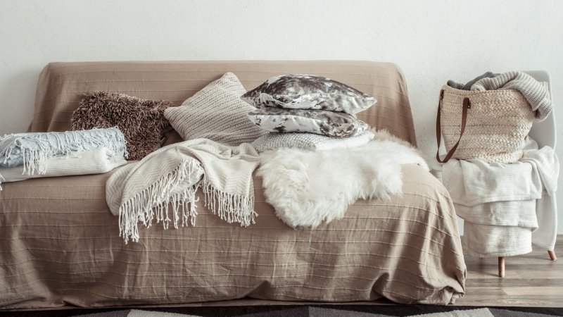 Blankets and Bedding Sets