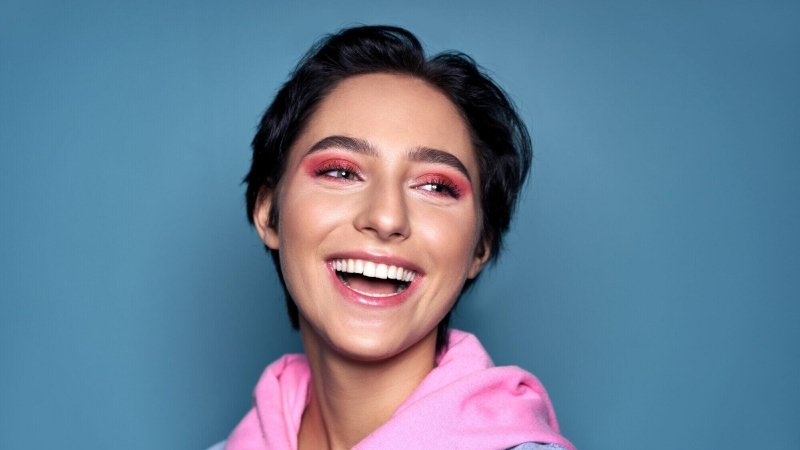 Bright Smile in Building Self Assurance