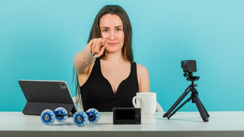 Frobot Studios: Your Source for Celebrity News, Technology Updates & Trending Stories