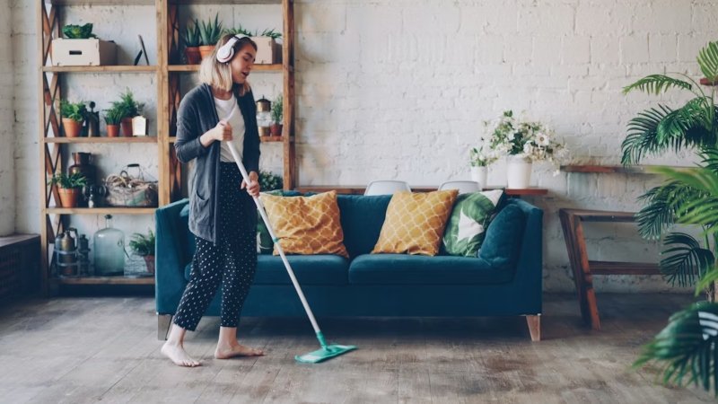 What to Do Immediately After Water Damage to Protect Your Flooring and Interiors