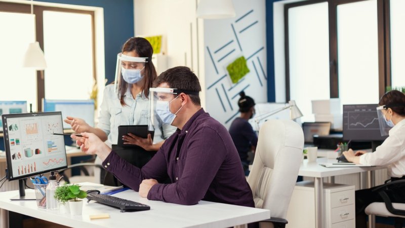 The Impact of Smart Hubs on Workplace Efficiency