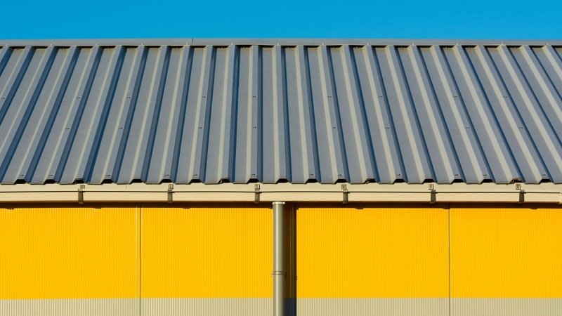 The Benefits of Regular Maintenance for Commercial Roof Longevity